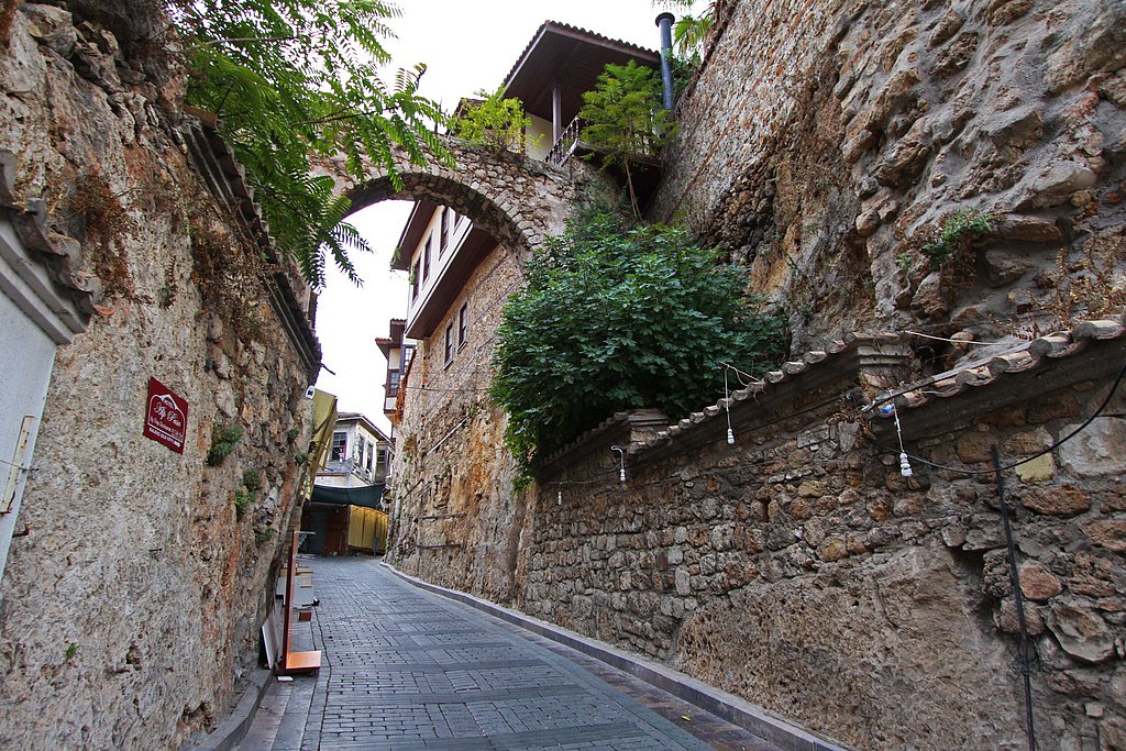 Araba Kiralama Antalya